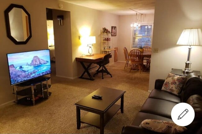 property at 555 N Pearl St