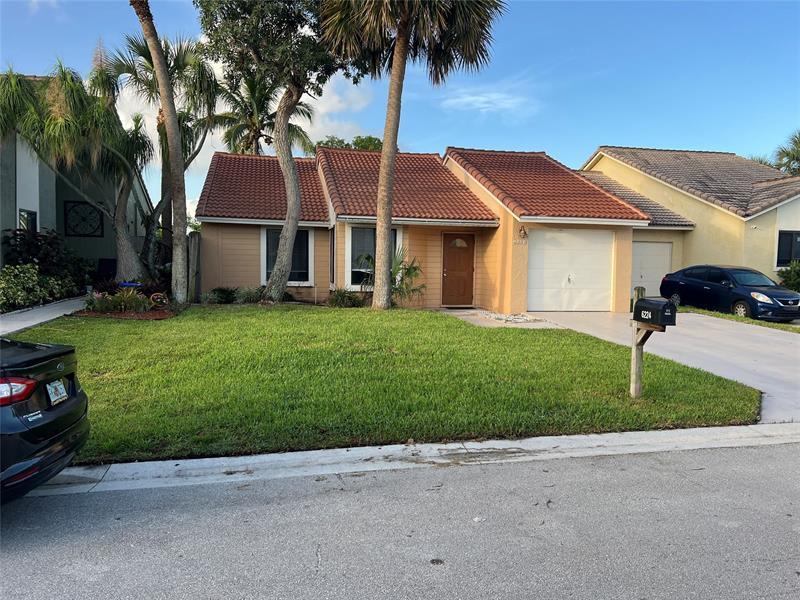 6224 Country Fair Cir in Boynton Beach, FL - Building Photo