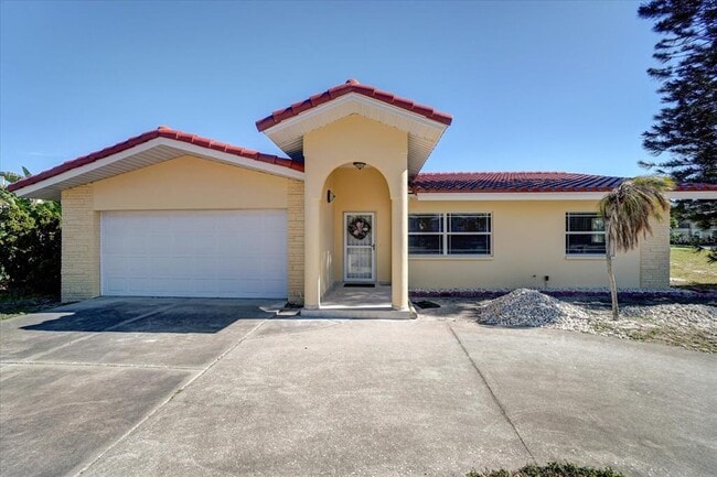 3001 Gulf Blvd in Belleair Beach, FL - Building Photo - Building Photo