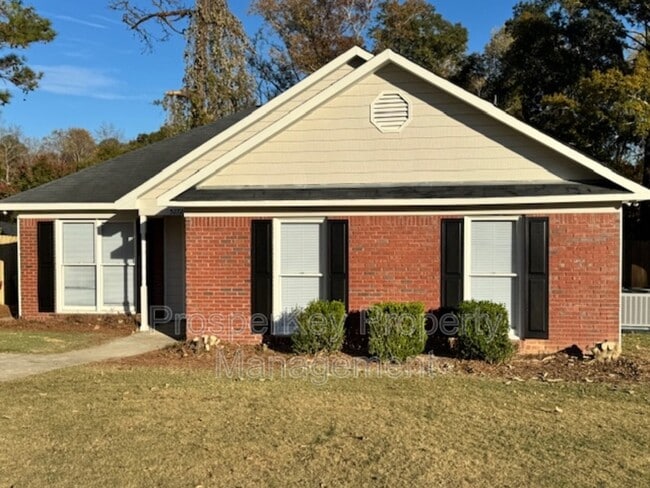 property at 5272 Spinnaker Ct