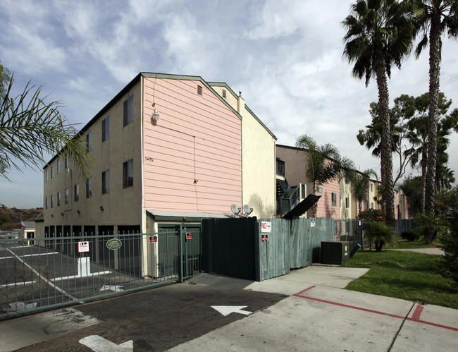 The Genesis Apartments in San Diego, CA - Building Photo - Building Photo