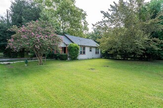 9835 Willow Creek Commerce Dr in Tomball, TX - Building Photo - Building Photo