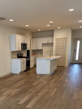 7705 Jackson Graham Dr in Austin, TX - Building Photo - Building Photo