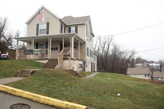 611 Park St in California, PA - Building Photo - Building Photo