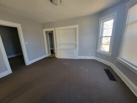 106 W Keefe Ave, Unit 106 in Milwaukee, WI - Building Photo