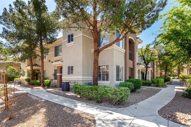 9050 W Warm Springs Rd