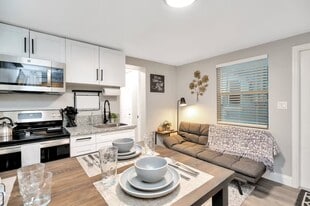 1235 Grove St in Clearwater, FL - Building Photo