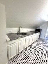 871 27th St in Oakland, CA - Building Photo - Building Photo