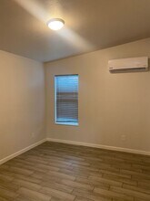 112 Oelkers St in San Antonio, TX - Building Photo - Building Photo