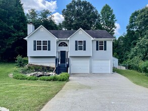 183 Wayfaring Dr in Rockmart, GA - Foto de edificio - Building Photo