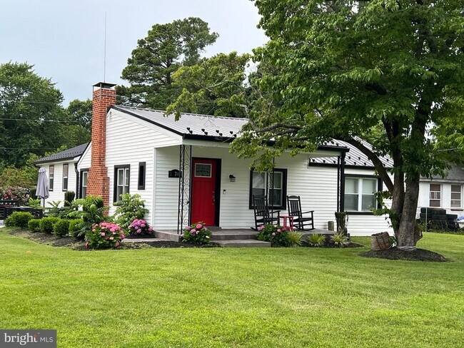 property at 18745 Wicomico River Dr