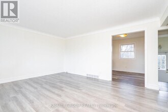 315 Bunting Rd in St Catharines, ON - Building Photo - Building Photo