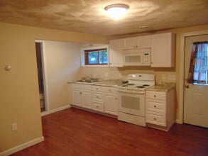 322 Main St in Marlborough, NH - Building Photo - Building Photo