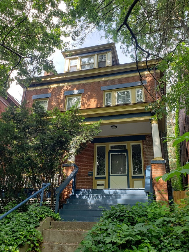 property at 405 West St
