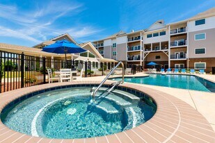 1002 Run Hill Ct in Kill Devil Hills, NC - Building Photo