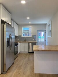 2144 S Opal St photo'