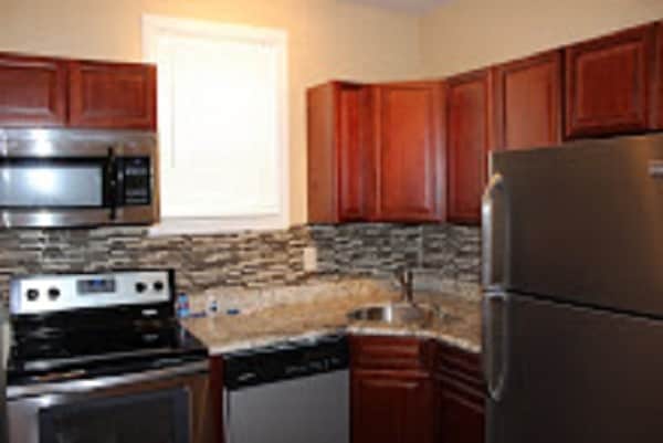 1616 W Glenwood Ave, Unit 2