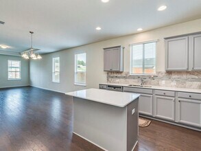 504 Saturnia Dr in Georgetown, TX - Building Photo - Building Photo