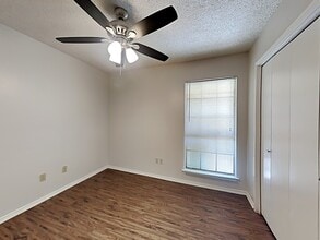 5211 Wild Horse Ct in Arlington, TX - Building Photo - Building Photo