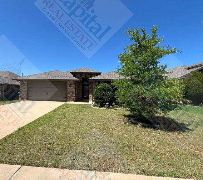 property at 10417 SE 25th St