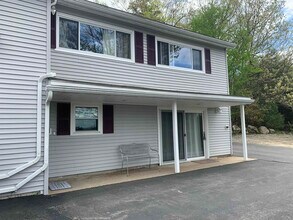 299 Corning Rd in Manchester, NH - Building Photo - Building Photo