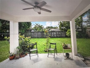 120 NE 26th St in Pompano Beach, FL - Building Photo - Building Photo