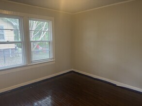 1008 W 6th Av B in Gastonia, NC - Building Photo - Building Photo