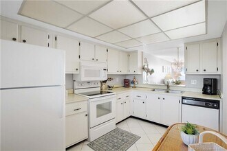 3200 N Hwy A1A in Fort Pierce, FL - Building Photo - Building Photo