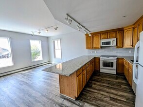 168 Humphrey St in Swampscott, MA - Foto de edificio - Building Photo