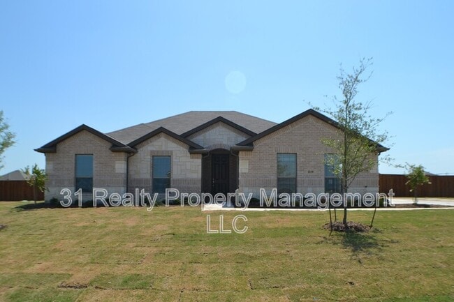 property at 1119 Sumner Dr