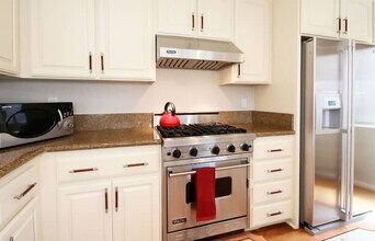 832 Ormond Ct in San Diego, CA - Building Photo - Building Photo