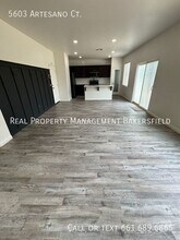 5603 Artesano Ct in Bakersfield, CA - Building Photo - Building Photo
