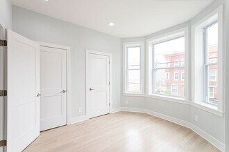 2808 W Oxford St in Philadelphia, PA - Building Photo - Building Photo