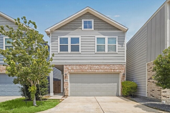 property at 5443 Camaguey St