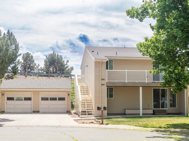 853 N Gossett Pl, Unit 853