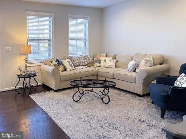 22228 Cabin Branch Ave in Clarksburg, MD - Building Photo - Building Photo