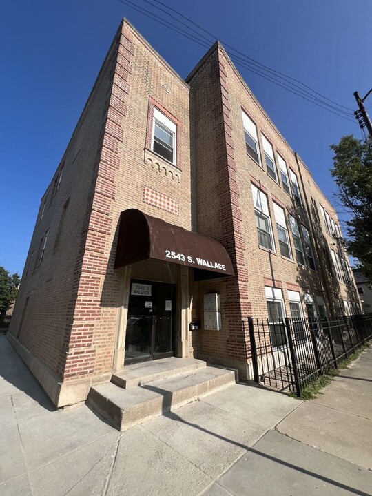 2543 S Wallace St in Chicago, IL - Building Photo