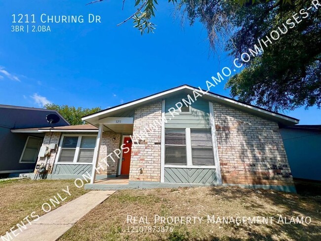 1211 Churing Dr in San Antonio, TX - Foto de edificio - Building Photo