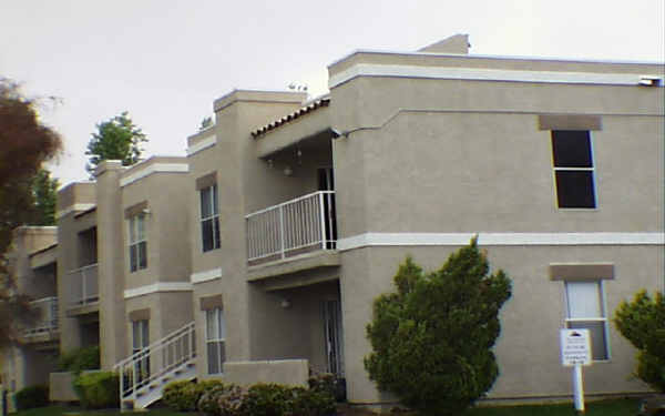 Mountainside in Las Vegas, NV - Foto de edificio - Building Photo