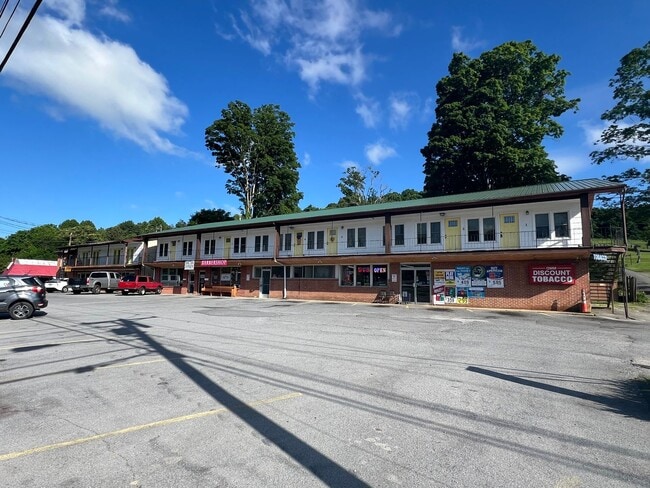 property at 404 W Jackson Blvd