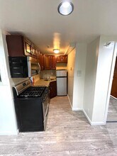 513 Monroe St-Unit -2 in Hoboken, NJ - Building Photo - Building Photo