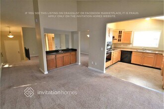 556 Phoenix Cir in Vallejo, CA - Building Photo - Building Photo