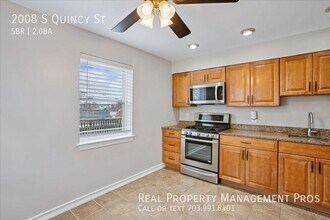 2008 S Quincy St in Arlington, VA - Building Photo - Building Photo