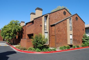 Amberwood Apartments