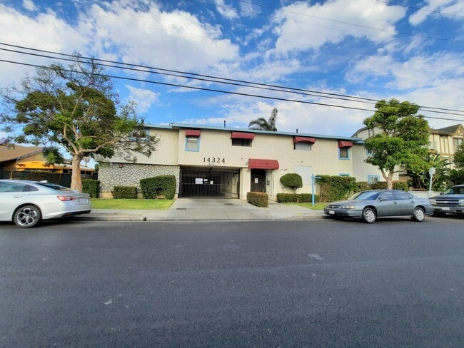 property at 14324 Lemoli Ave