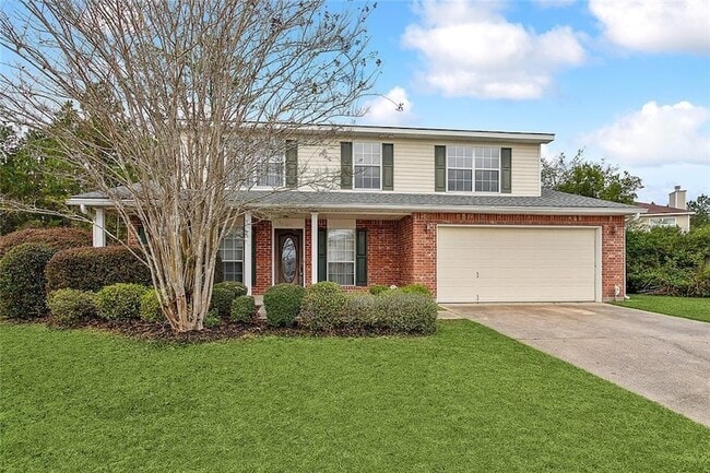 property at 1017 Palmetto Ct