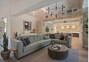 24595 Town Center Dr, Unit 3102 in Santa Clarita, CA - Building Photo - Building Photo