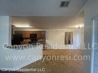 1604 Cedrow Dr photo'