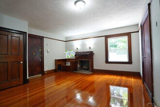 266 Chestnut Hill Ave in Boston, MA - Foto de edificio - Building Photo