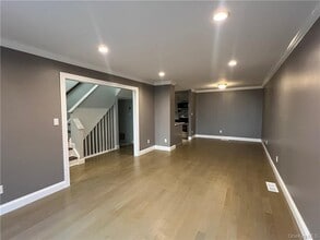 475 Country Club Ln in Pomona, NY - Building Photo - Building Photo